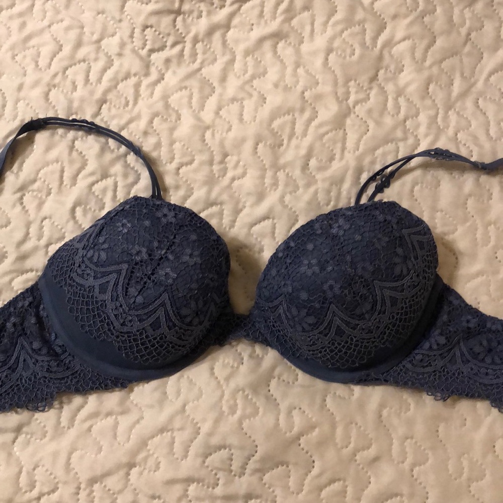 Victoria’s Secret bra